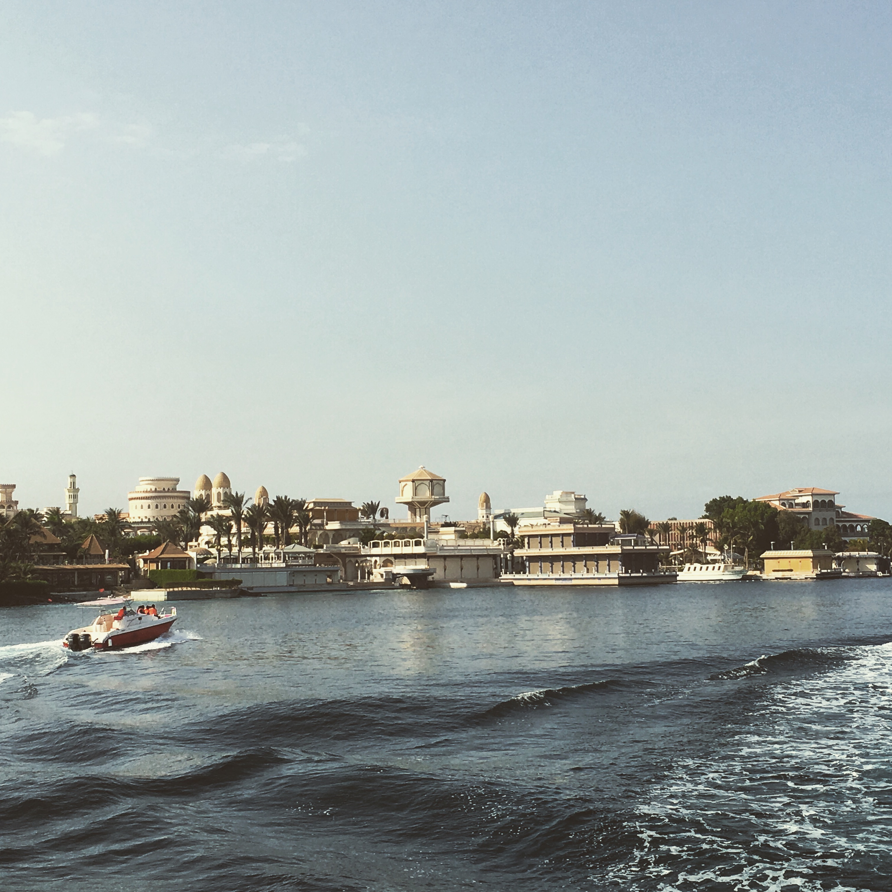 20160923_054103792_ios